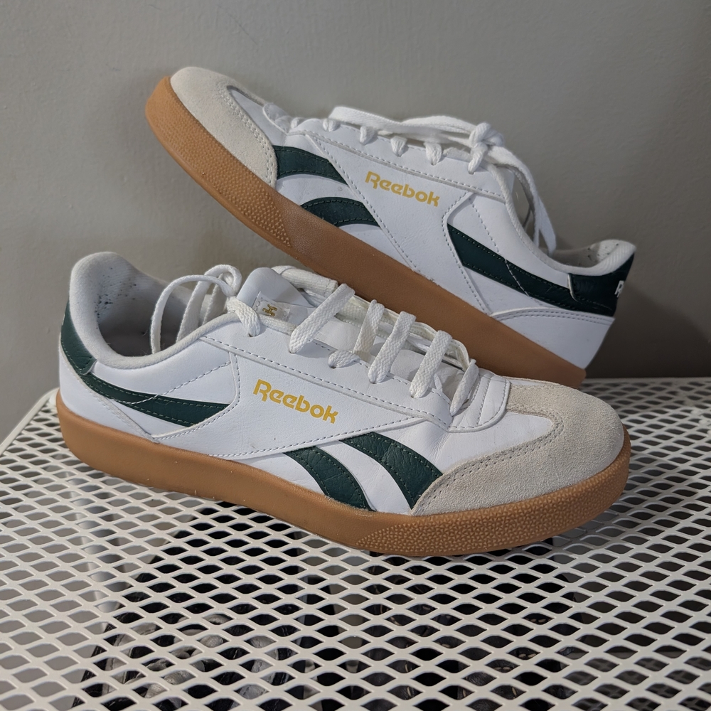 Reebok White and Green Sneakers